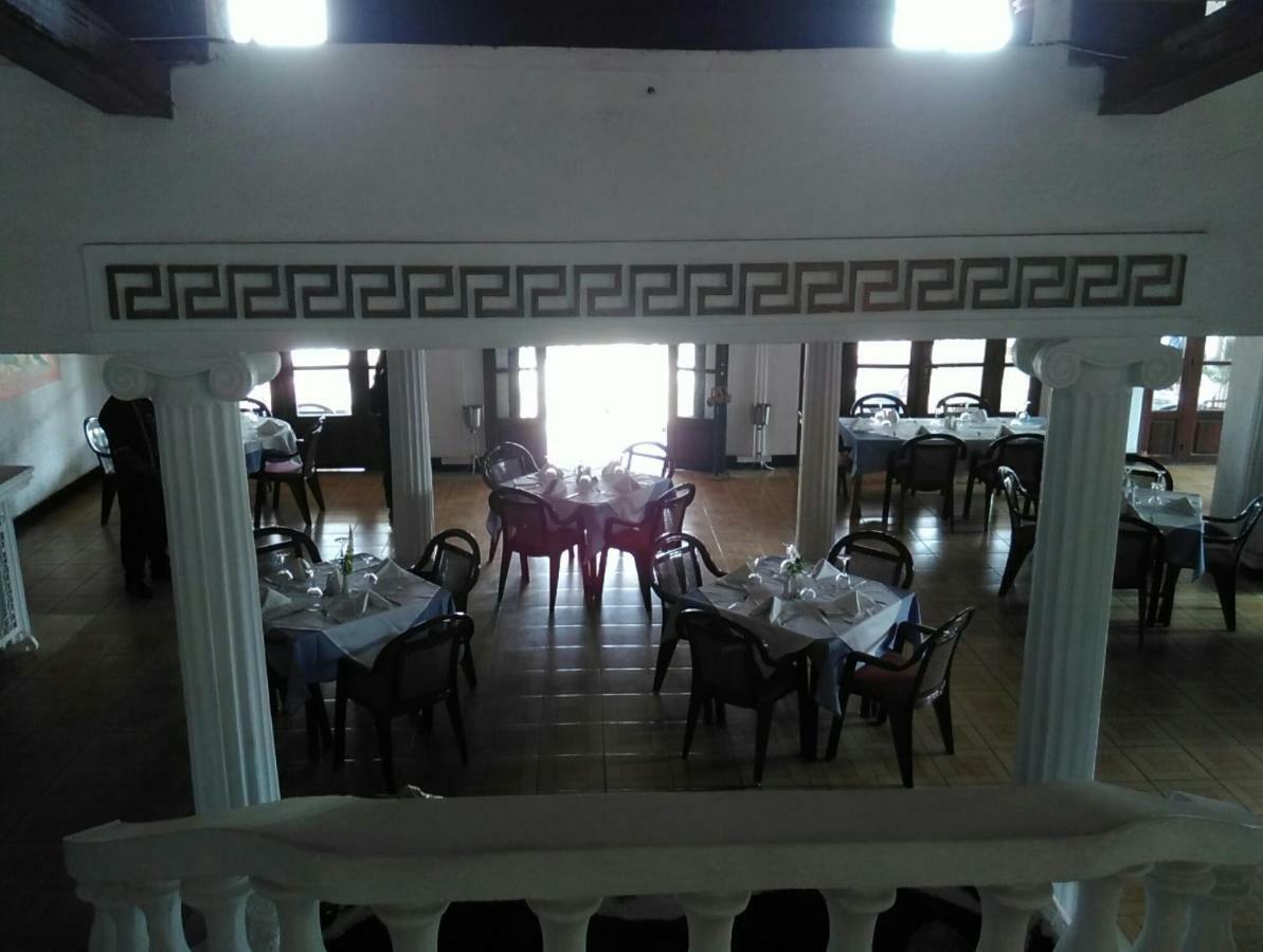 Hotel Restaurant Hellenique Appartements Kigali Buitenkant foto