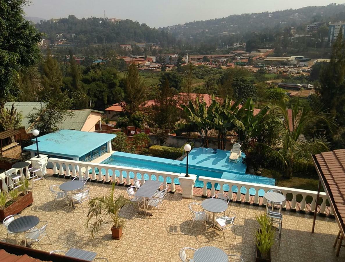 Hotel Restaurant Hellenique Appartements Kigali Buitenkant foto